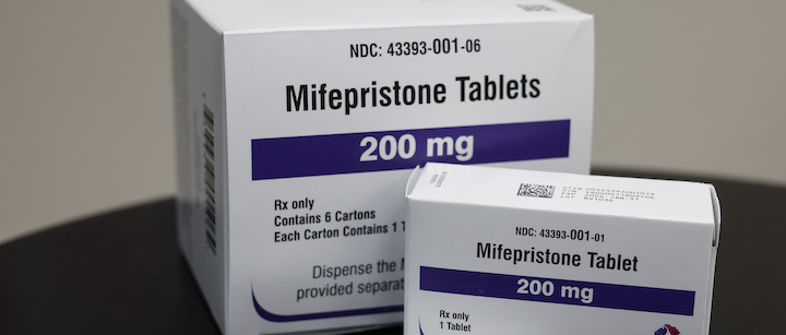Les Républicains réitérent leur estimation problématique des méfaits de l’avortement médicamenteux