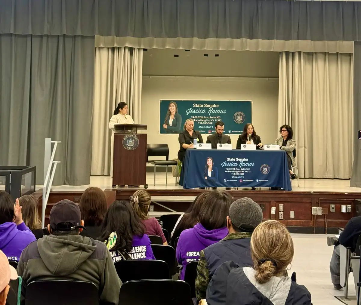 le-senateur-ramos-dirige-un-forum-dans-le-queens-sur