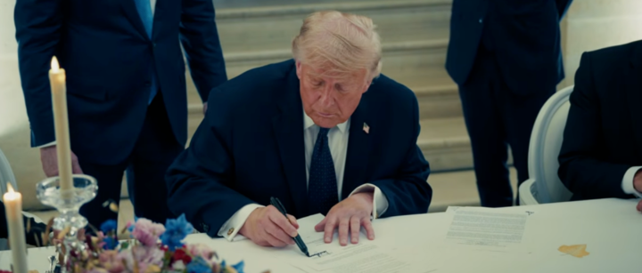Comment l'accord préliminaire de Trump avec l'Iran se compare-t-il à sa rhétorique