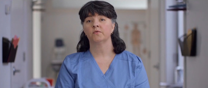 Collins n'a pas « soutenu » les réductions de Medicaid de l'OBBBA, comme le prétend une publicité démocrate