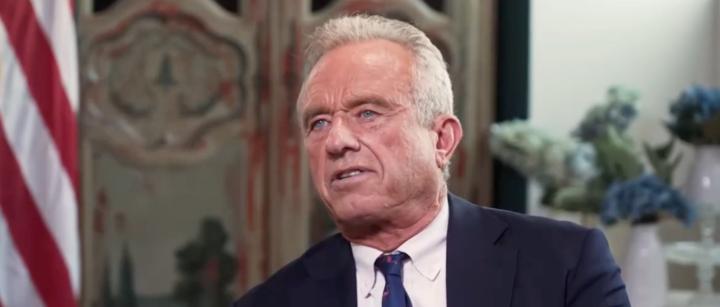 RFK Jr. affirme à tort que de nouvelles preuves soutiennent la division du vaccin ROR