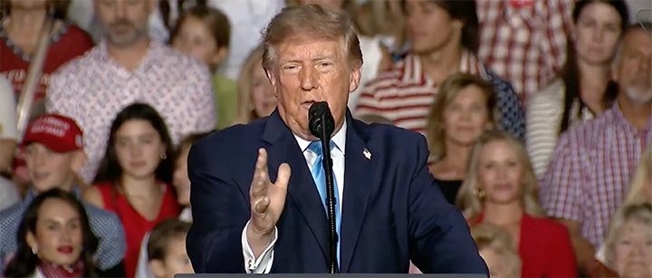 Le contexte des remarques de Trump à Los Angeles et à San Diego