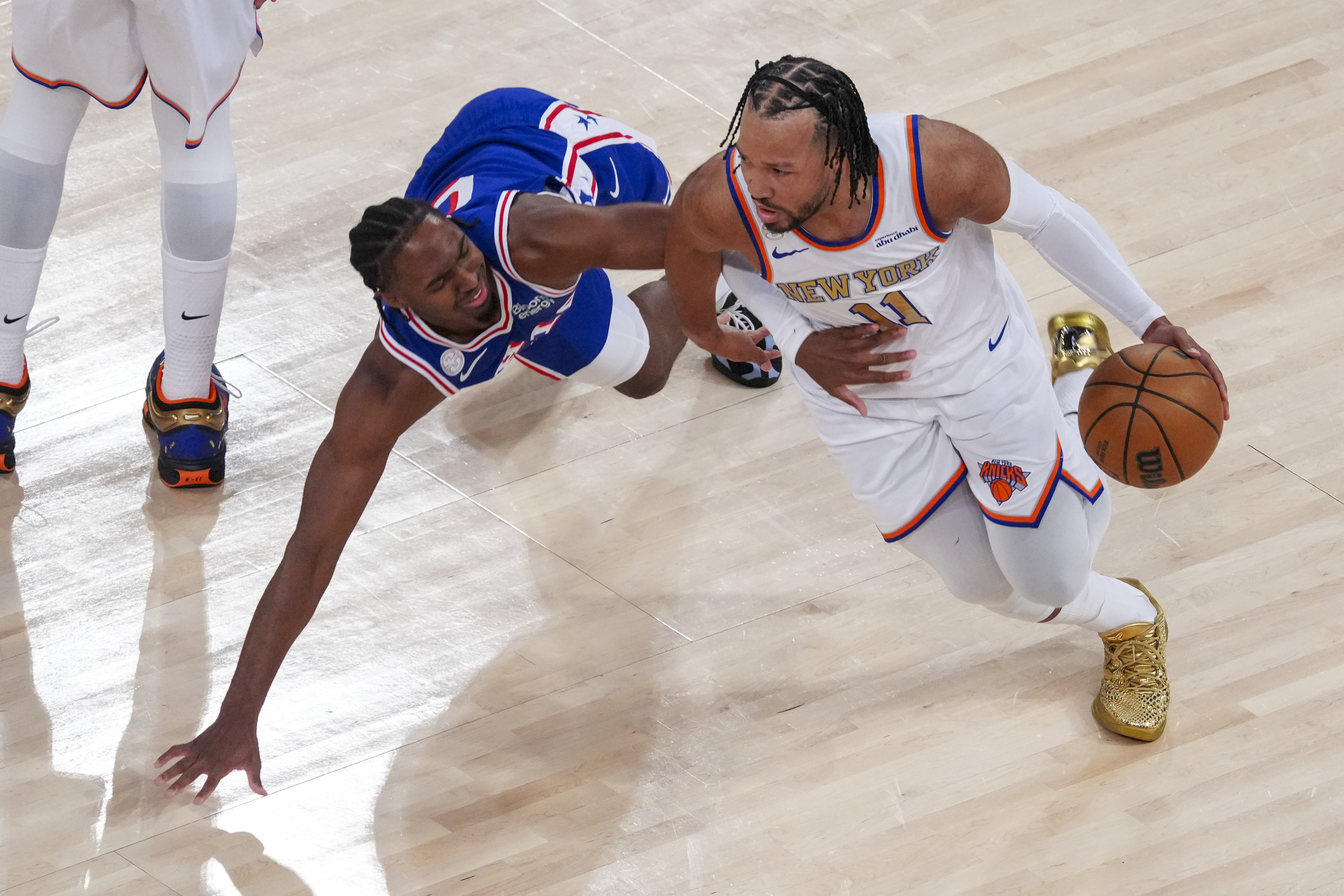 LeBron James et les 76ers gâchent la fête des Knicks