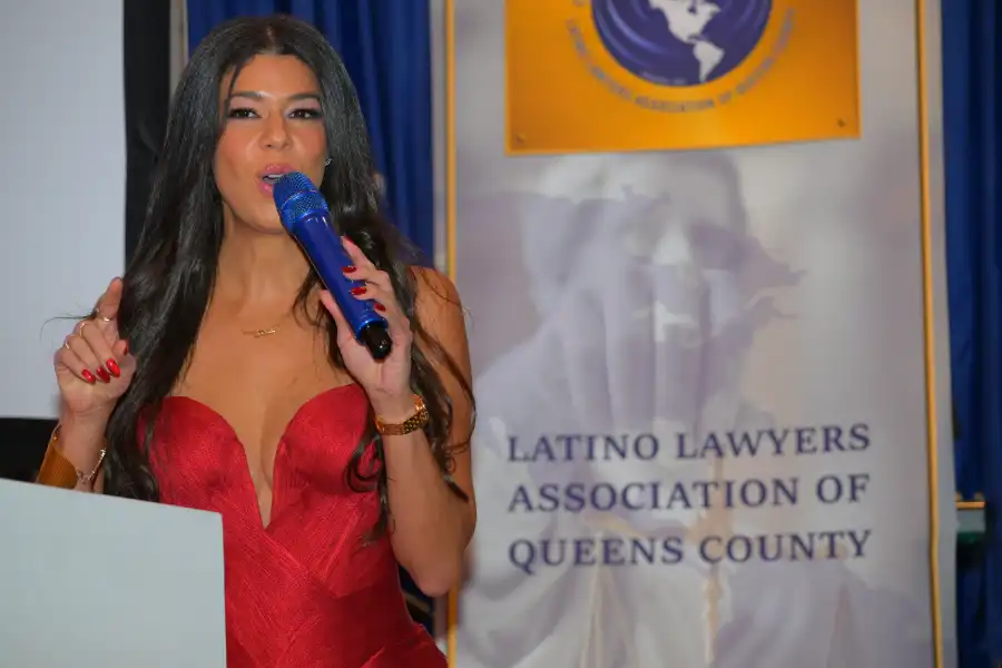les latinos