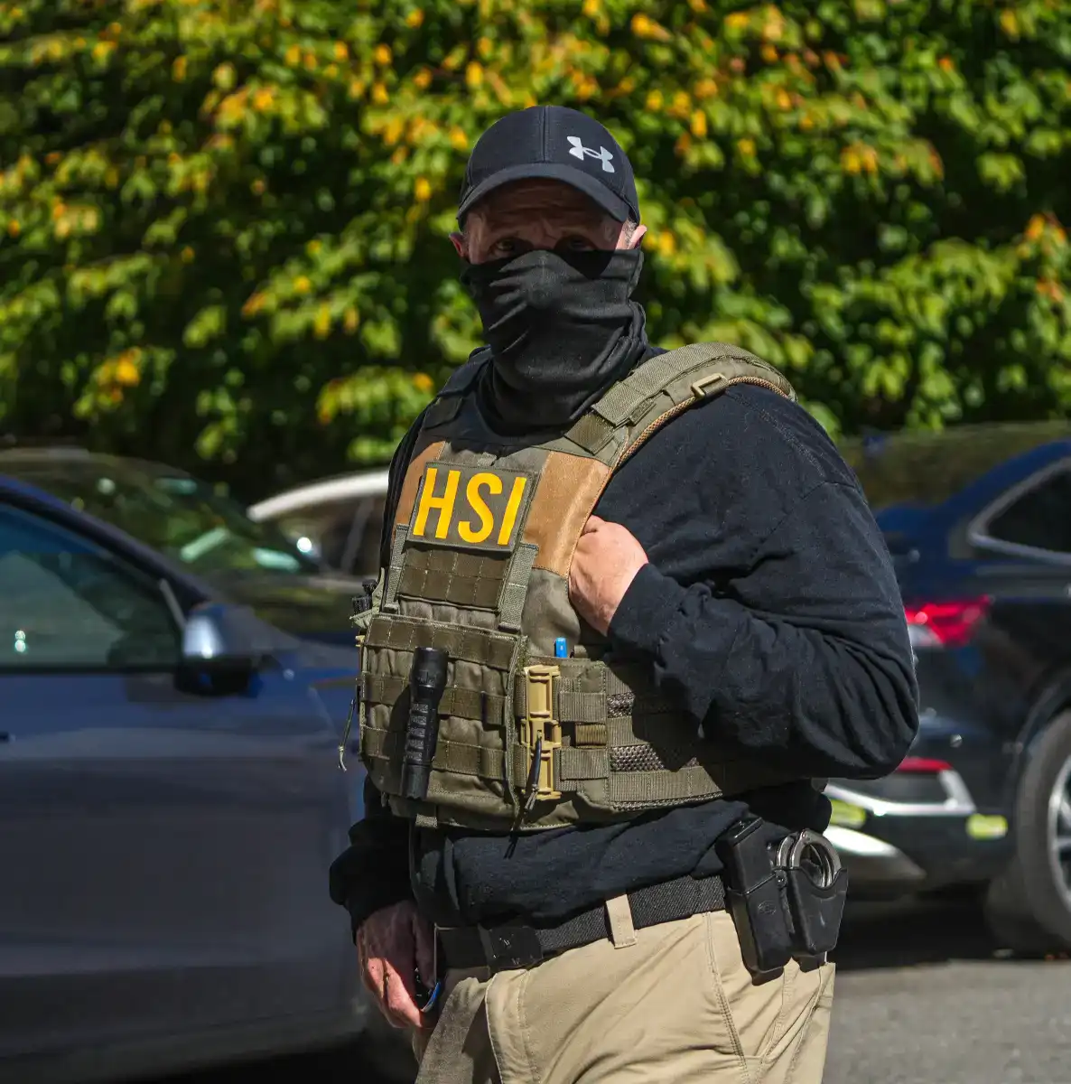 intimidation-des-electeurs-les-plaintes-concernant-les-agents-federaux